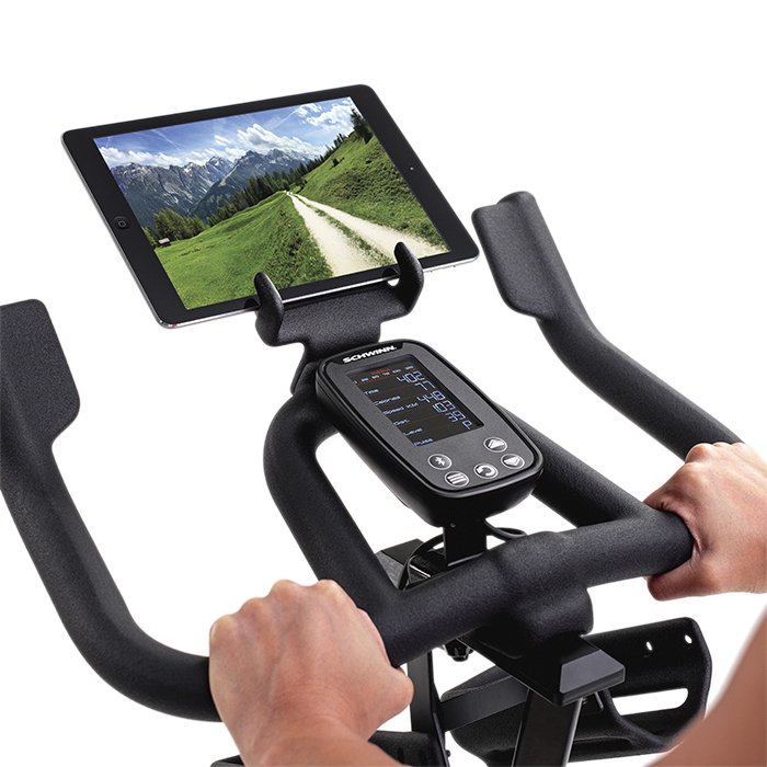 SCHWINN IC8 (BRAND NEW)